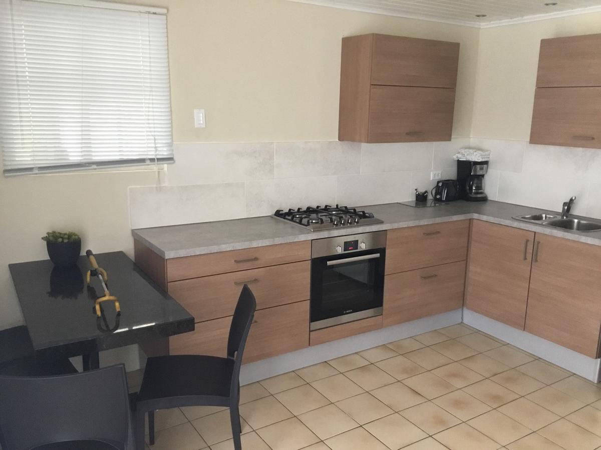 Bananas Apartments Adults Only Palm Beach Екстер'єр фото
