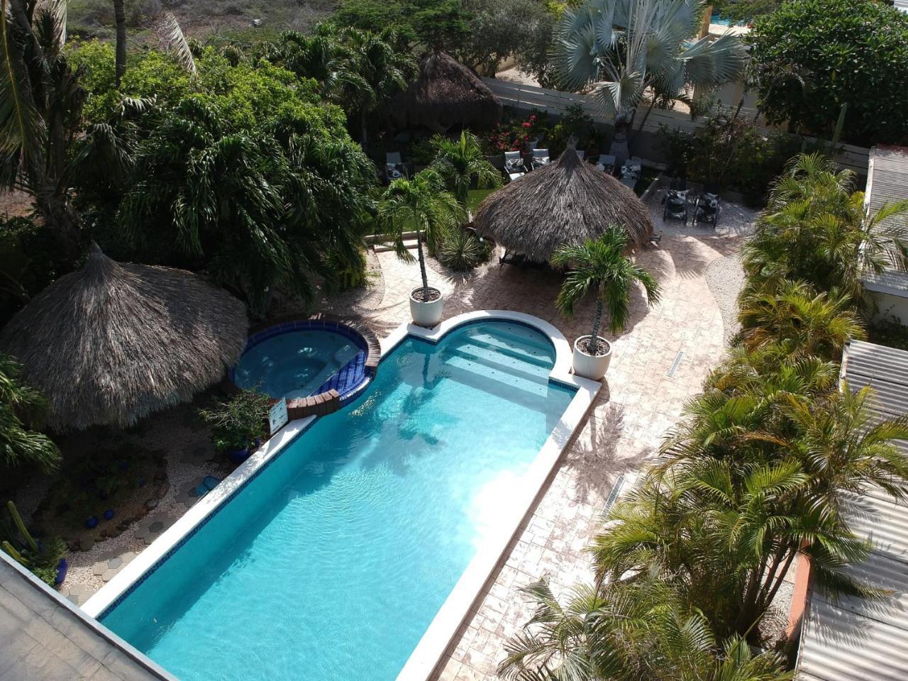 Bananas Apartments Adults Only Palm Beach Екстер'єр фото